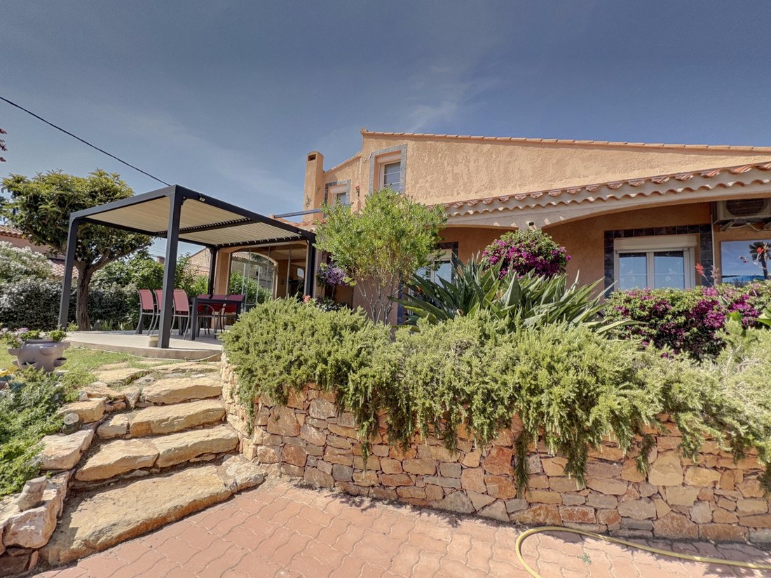 House in Le Fort, Six-Fours-les-Plages, France 2 - 18306378