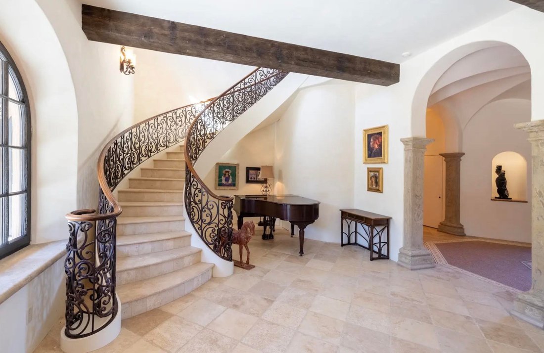 Villa in Bellvue, Colorado, United States 5 - 18312154