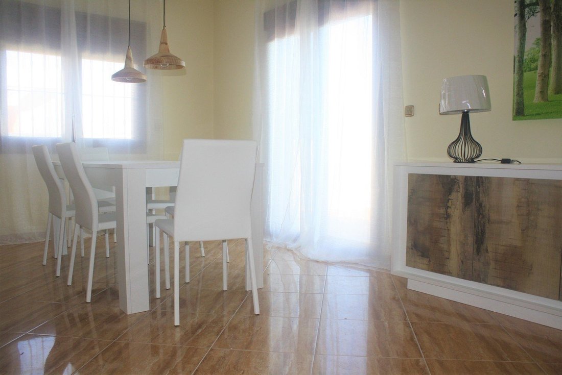 House in Torrevieja, Valencian Community, Spain 2 - 18315039