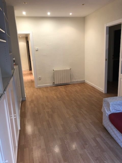 Apartment in Ciutat Vella, Barcelona, Spain 3 - 18312087