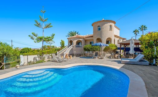 House in Callosa de Segura, Valencian Community, Spain 1