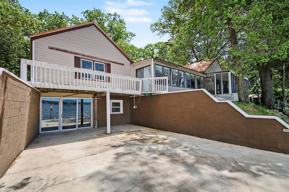 House in Howard City, Michigan, United States 3 - 18307821