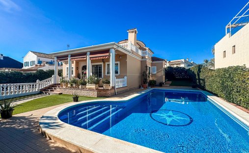 House in Torrevieja, Valencian Community, Spain 1