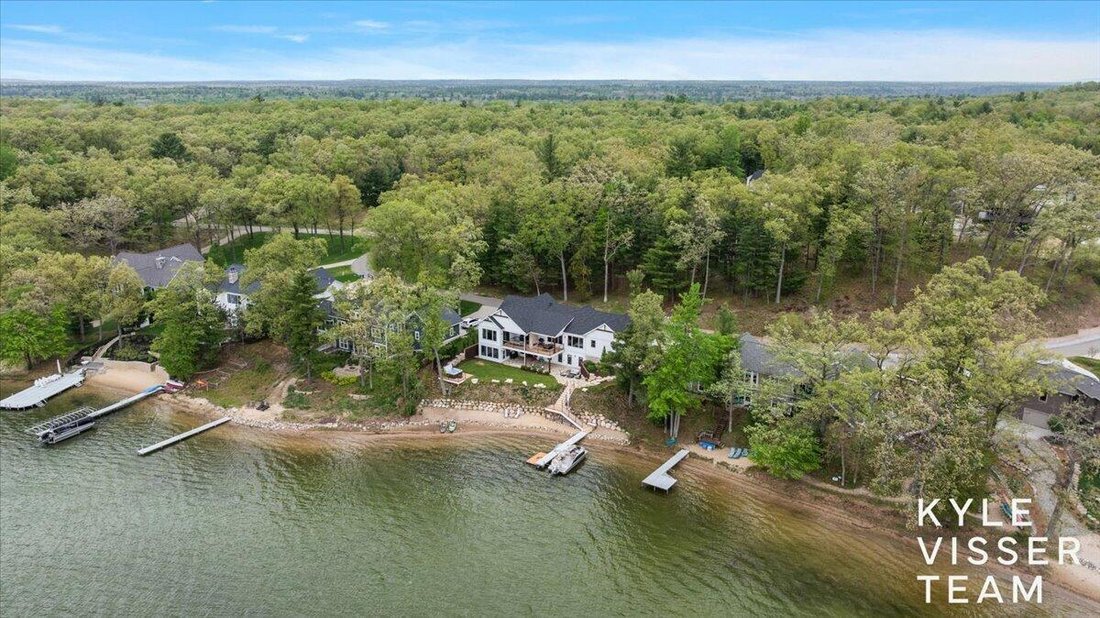 House in Howard City, Michigan, United States 3 - 18308086