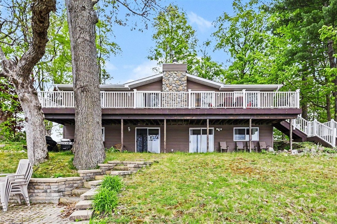 House in Decatur, Michigan, United States 2 - 18309081