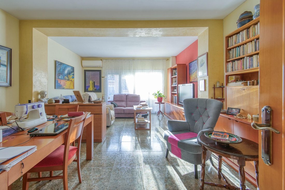 Apartment in Eixample, Barcelona, Spain 1 - 18313031