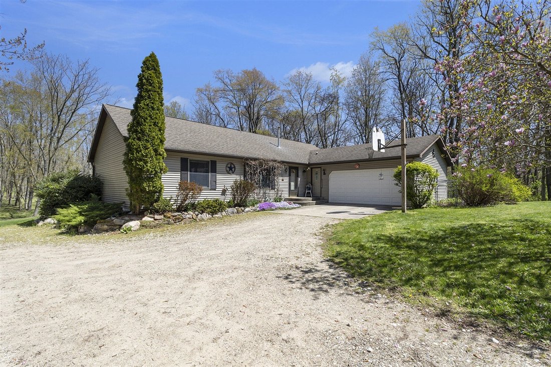 House in Marcellus, Michigan, United States 1 - 18308508