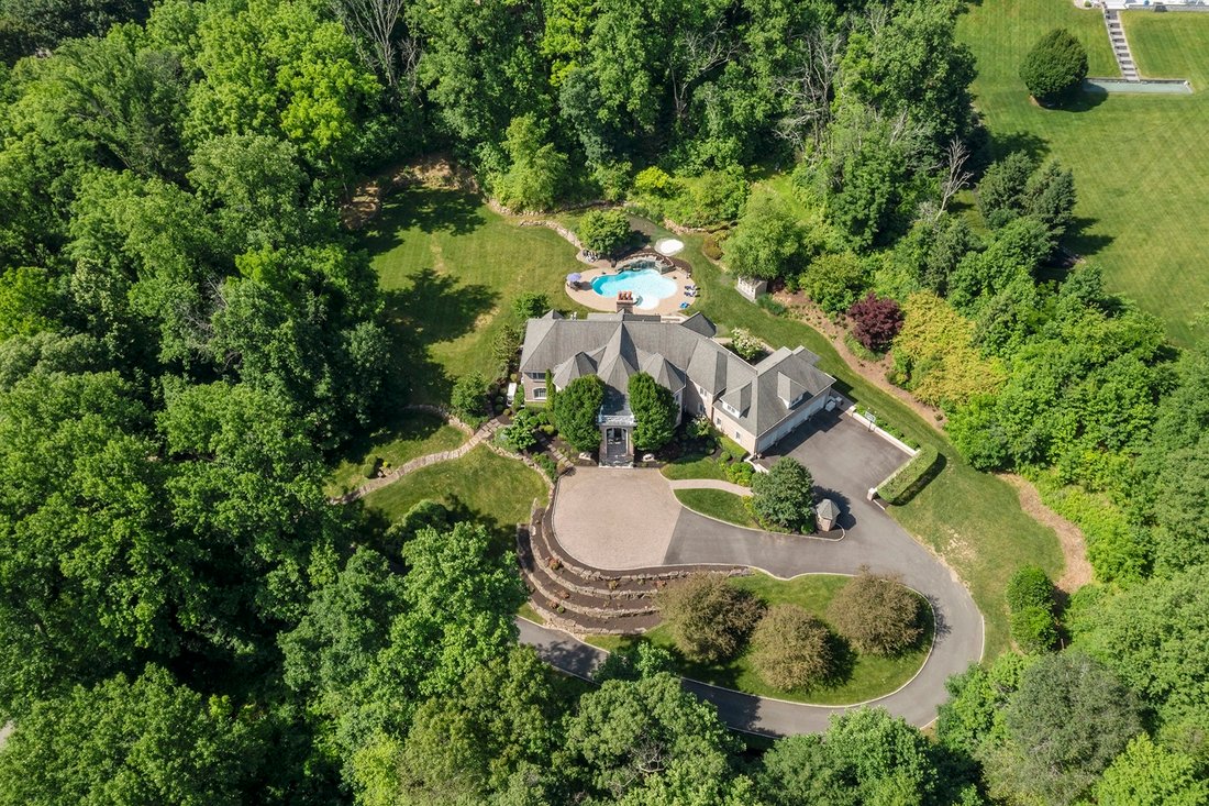 House in Mendham, New Jersey, United States 2 - 18311271