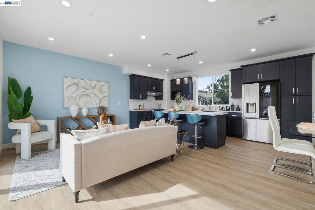Townhouse in Newark, California, United States 4 - 17154174