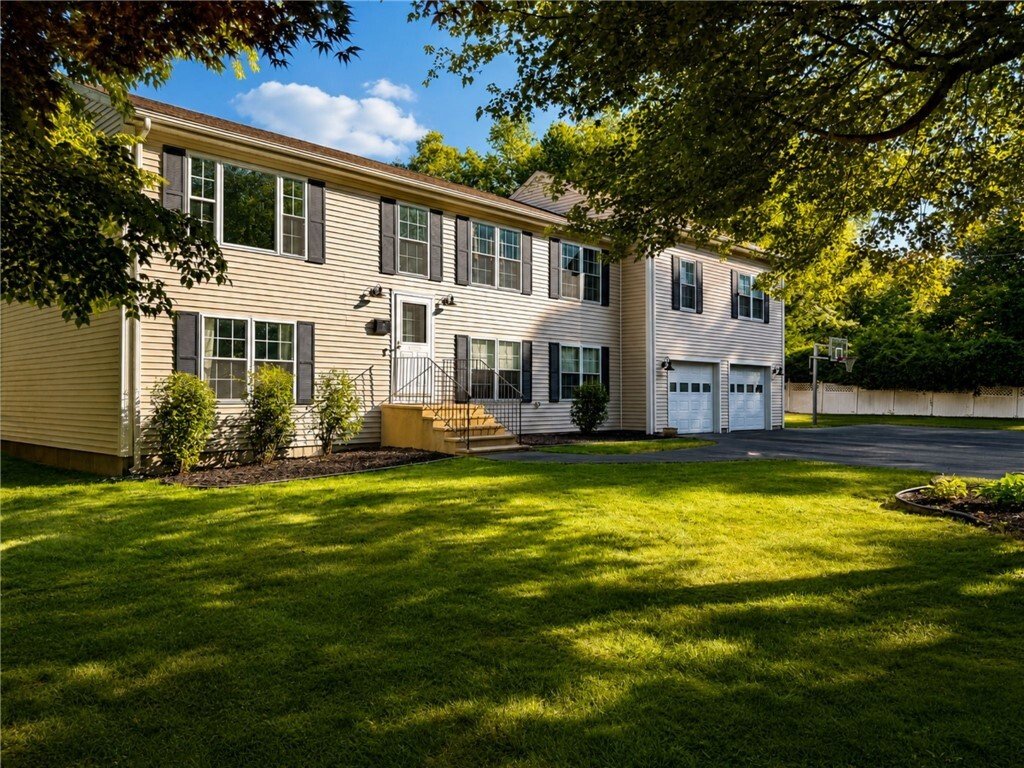House in Coventry, Rhode Island, United States 1 - 18313284
