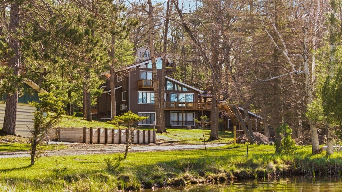 House in Atlanta, Michigan, United States 5 - 18309078