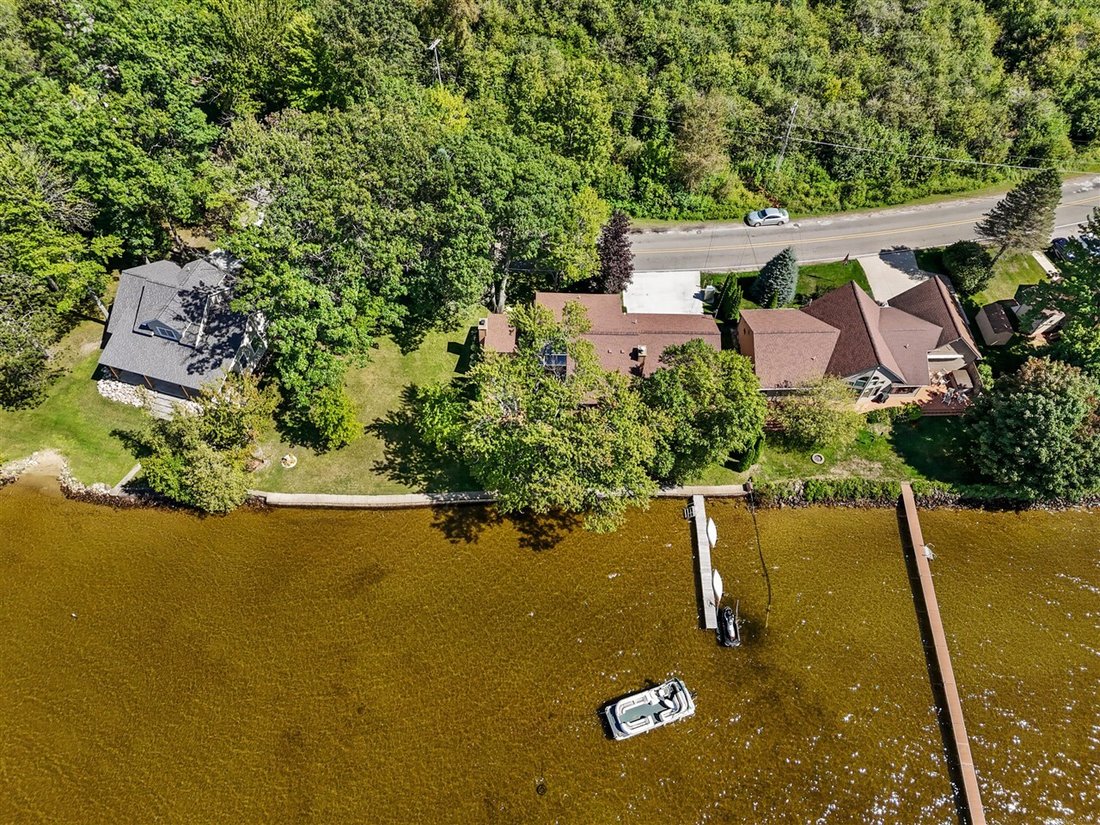 House in Cadillac, Michigan, United States 5 - 18314103