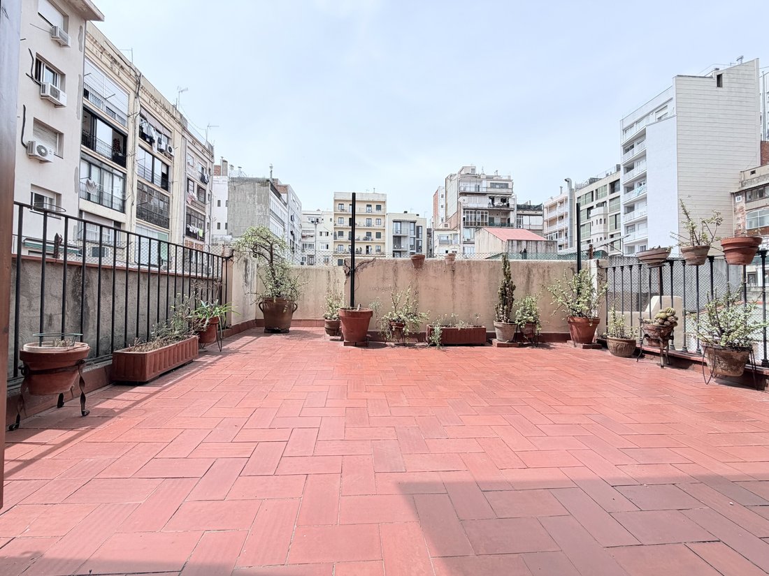 Finca in Eixample, Barcelona, Spain 3 - 18311878