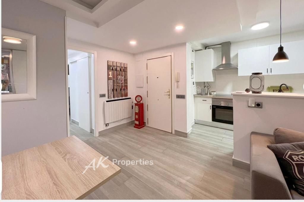 Apartment in Castelldefels, Catalonia, Spain 3 - 18313086