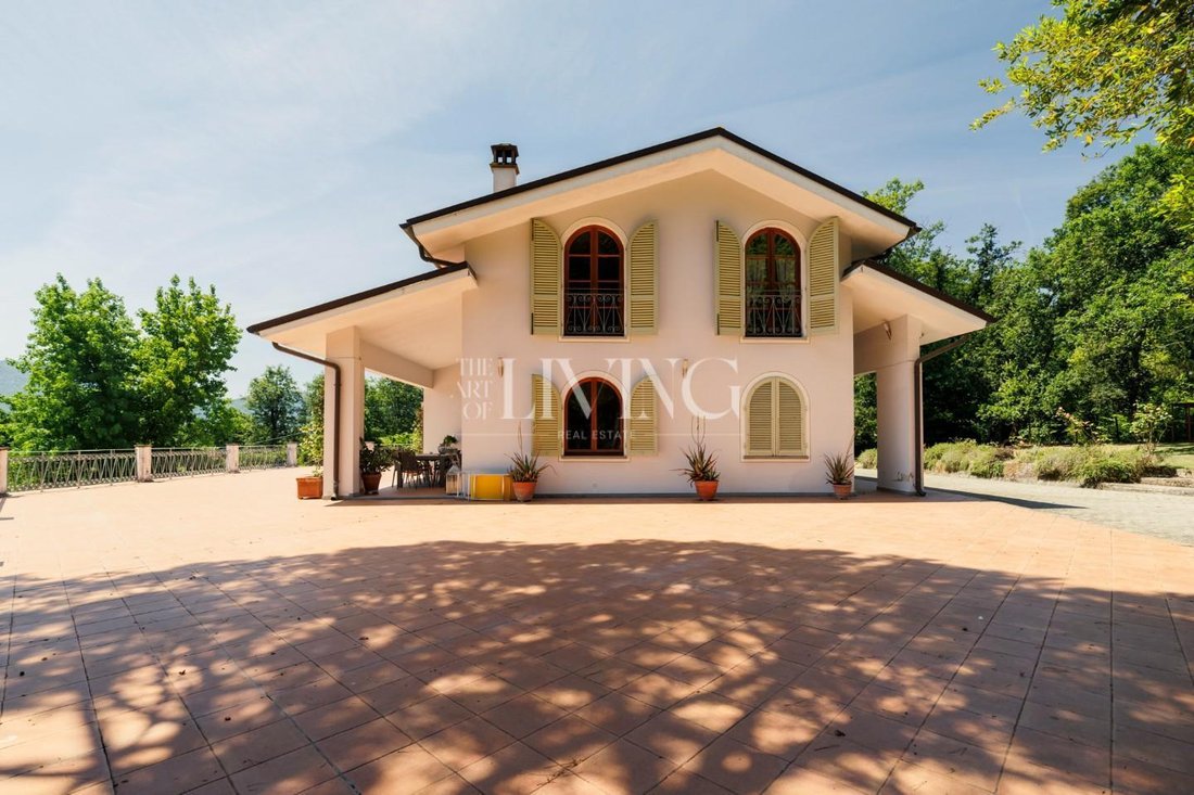 Villa in Area Monte San Quirico - Sant'Alessio, Lucca, Tuscany 5 - 18312993