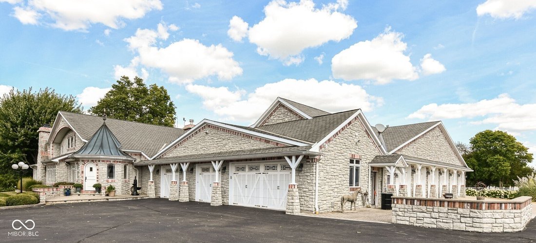 House in Noblesville, Indiana, United States 1 - 18151107