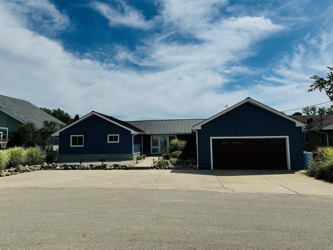 House in Cassopolis, Michigan, United States 2 - 18309821
