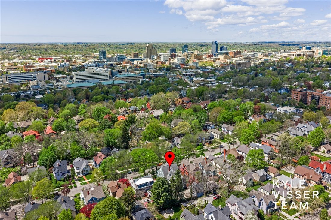 Grand Rapids, Michigan, United States 5 - 18308550