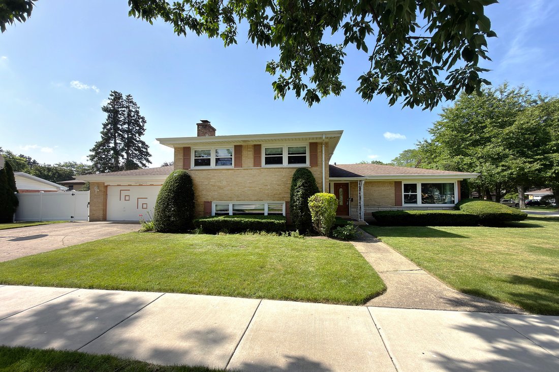 House in Mount Prospect, Illinois, United States 2 - 18301287