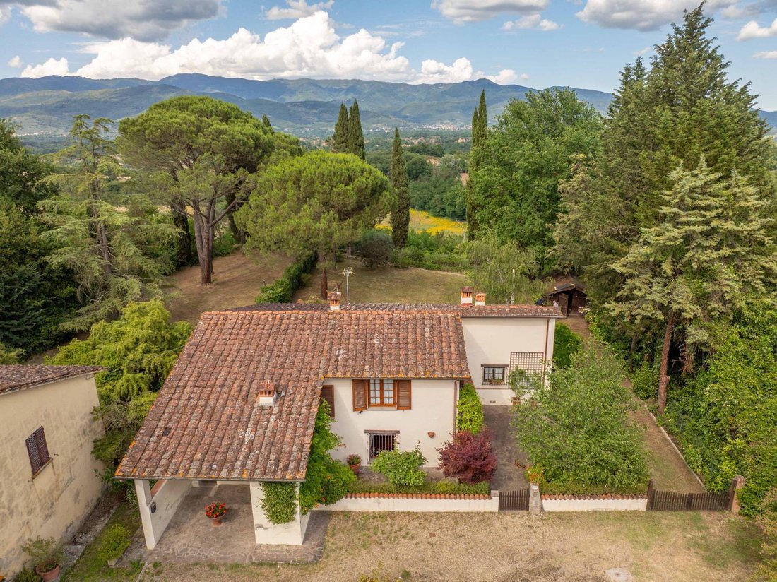 Villa in Terranuova Bracciolini, Tuscany, Italy 4 - 18315152