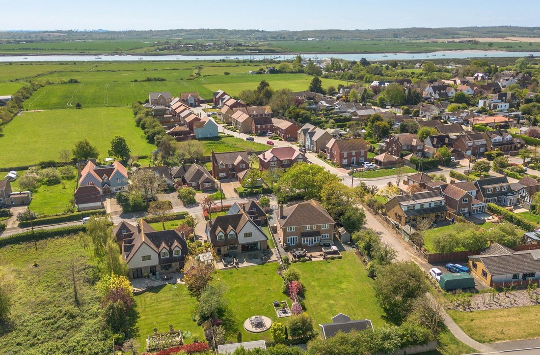 House in North Fambridge, England 4 - 17779685