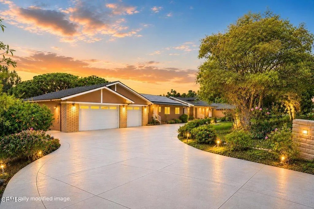 House in Camarillo, California, United States 1 - 18313329