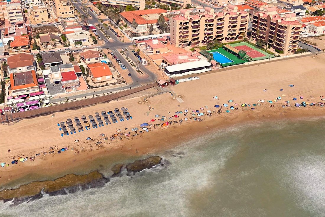 Townhouse in Torrevieja, Valencian Community, Spain 5 - 18314878