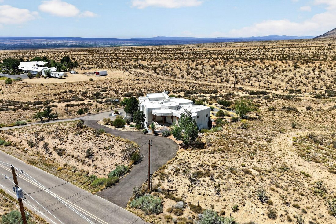 House in Albuquerque, New Mexico, United States 5 - 18311578