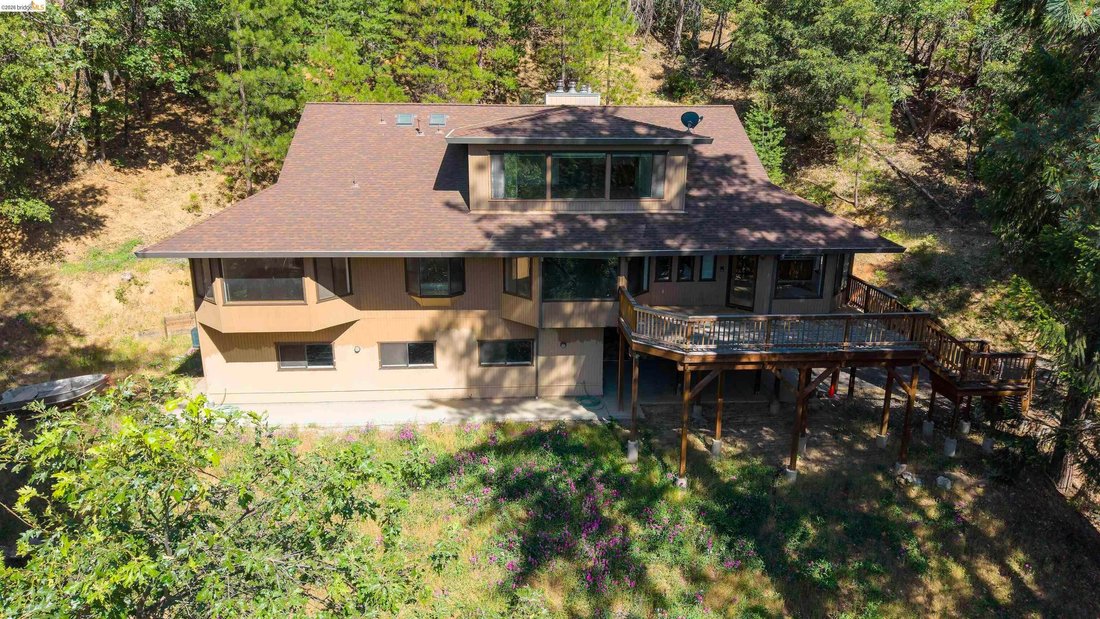 House in Twain Harte, California, United States 2 - 18311205