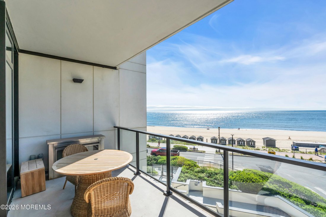 Condo in Long Branch, New Jersey, United States 5 - 18171972