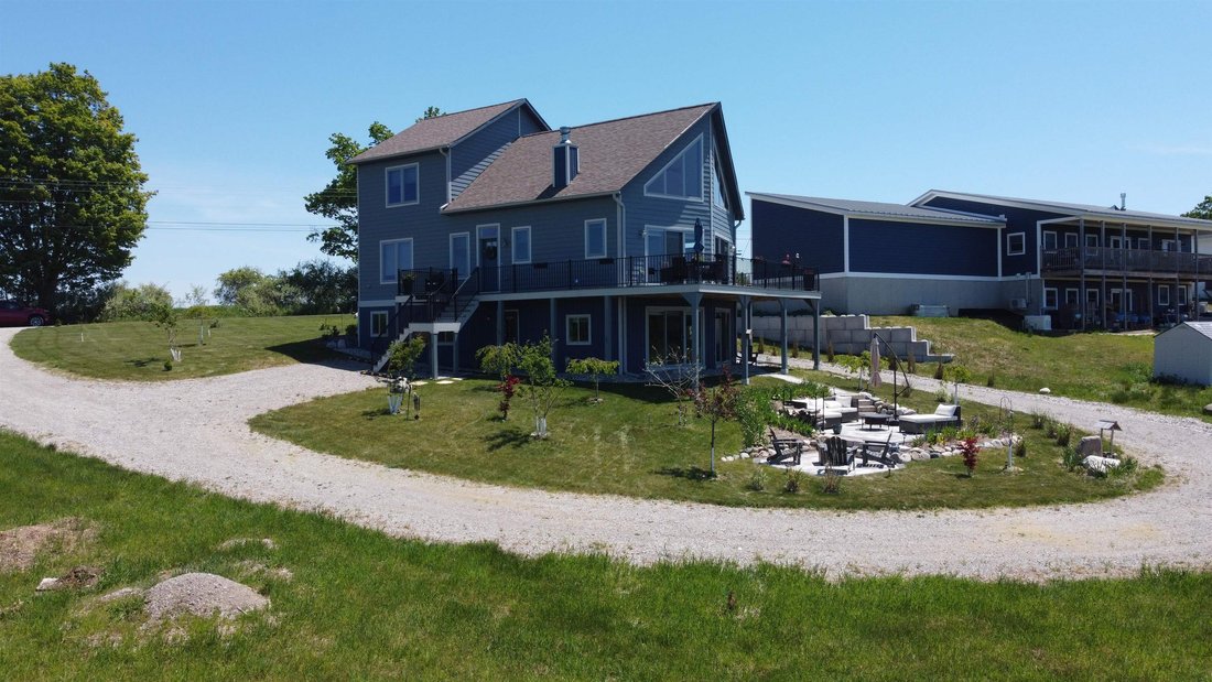 House in Central Lake, Michigan, United States 4 - 18308402
