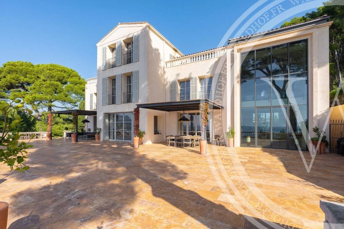 Villa in Cassis, Provence-Alpes-Côte d'Azur, France 2 - 18310563