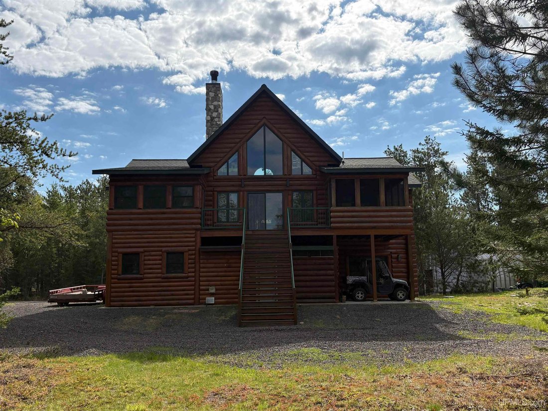 House in Lake Linden, Michigan, United States 1 - 18308587