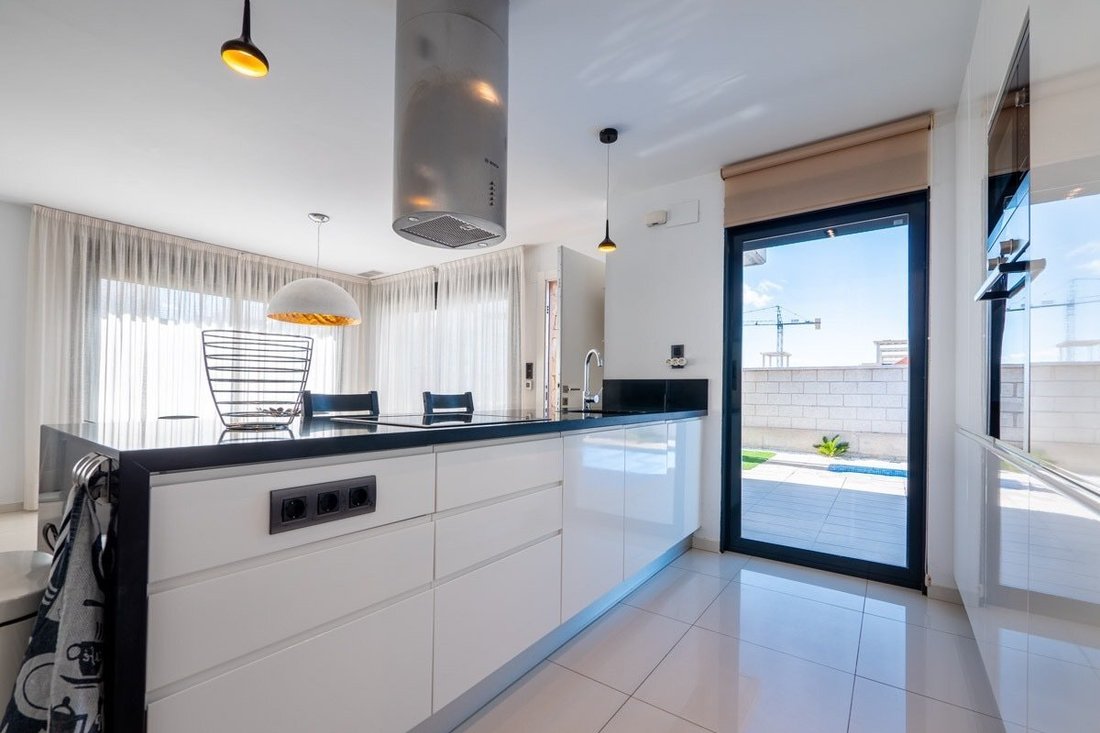 House in Almoradi, Valencian Community, Spain 5 - 18314869