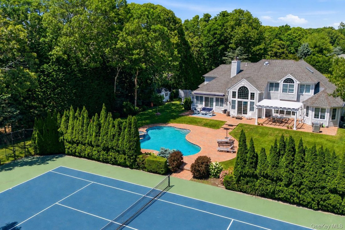 House in Westhampton, New York, United States 1 - 18313173