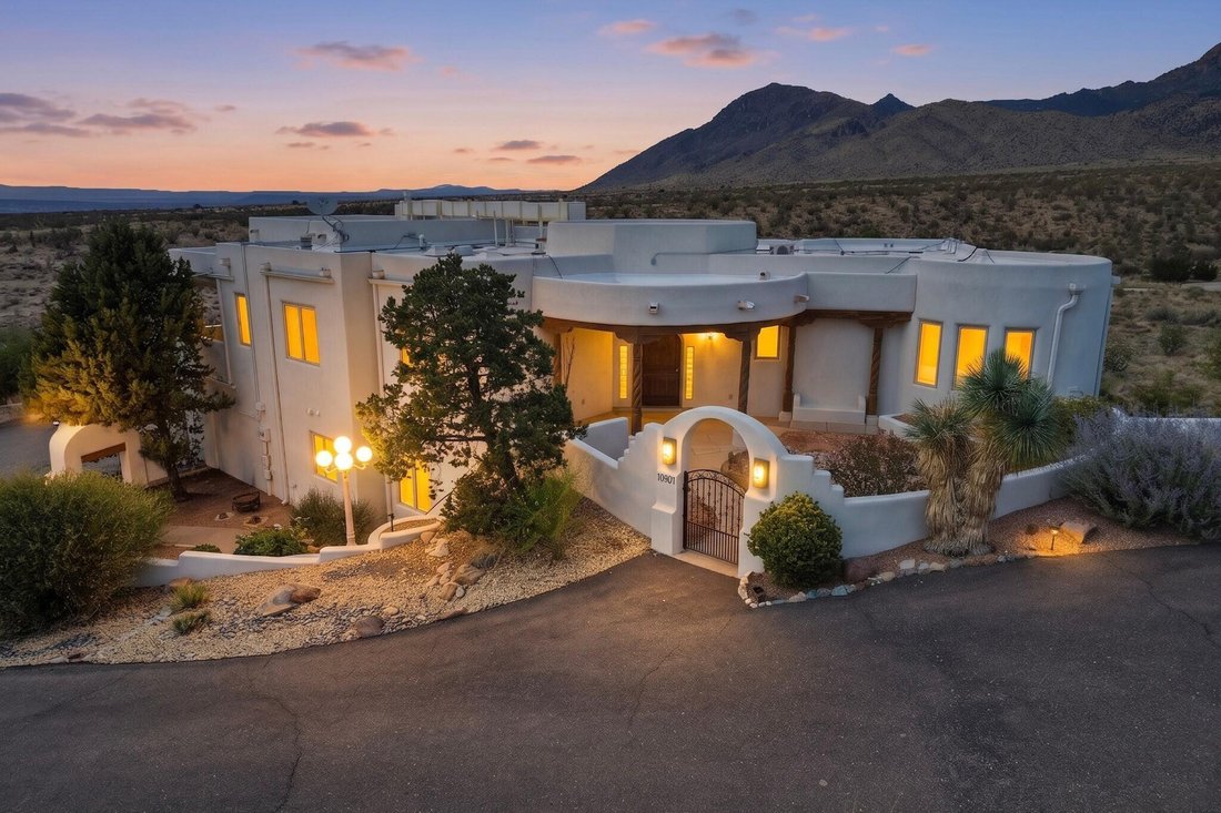 House in Albuquerque, New Mexico, United States 1 - 18311578