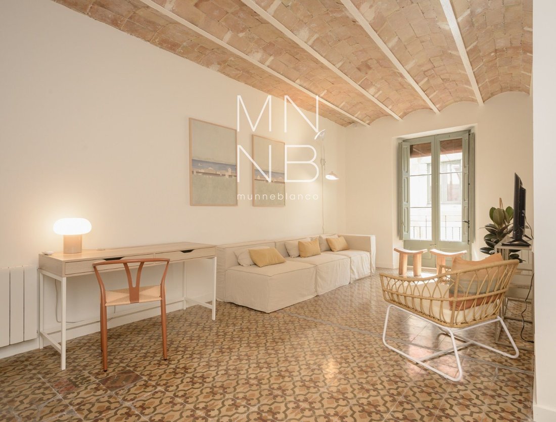 Apartment in Ciutat Vella, Barcelona, Spain 3 - 18313753
