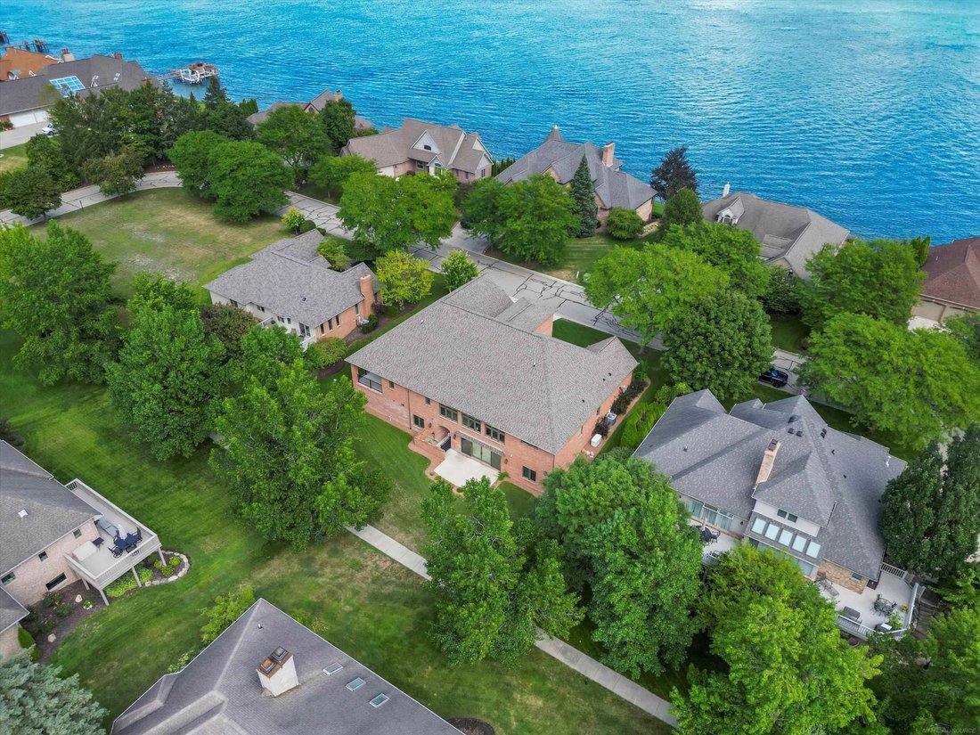 House in China Township, Michigan, United States 4 - 18309134