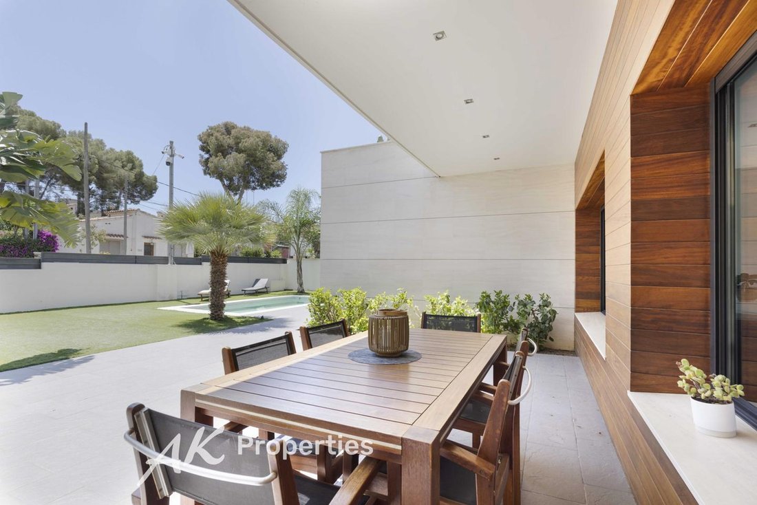 House in Castelldefels, Catalonia, Spain 3 - 18312122