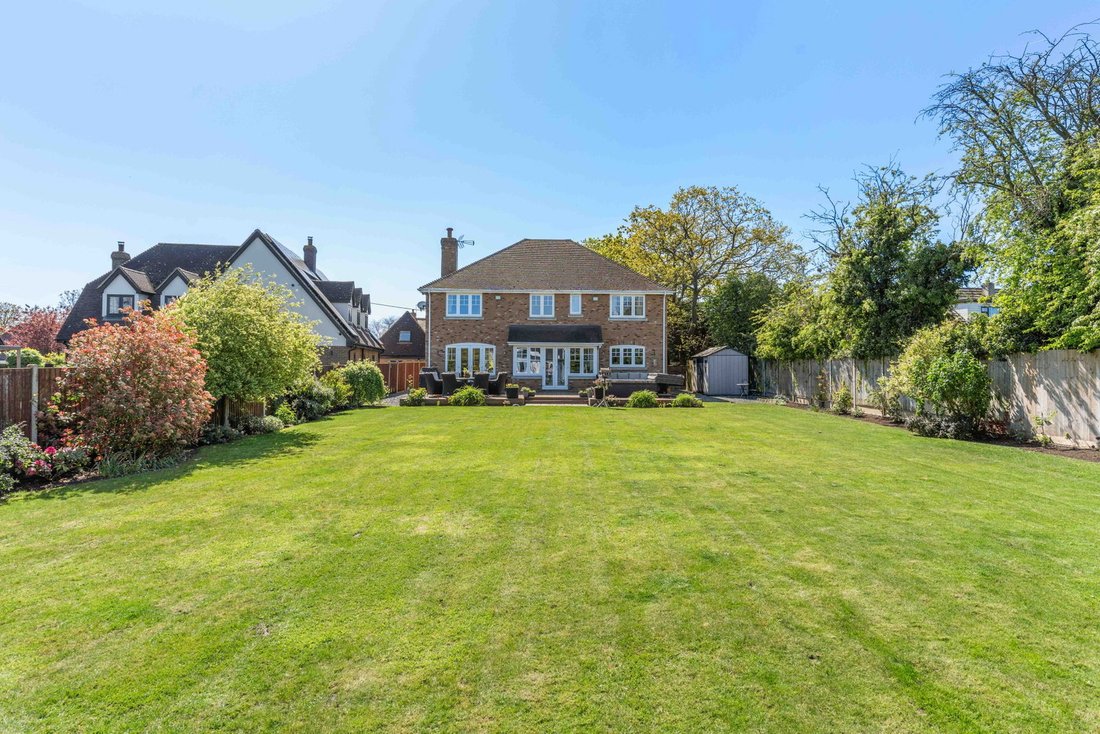House in North Fambridge, England 5 - 17779685