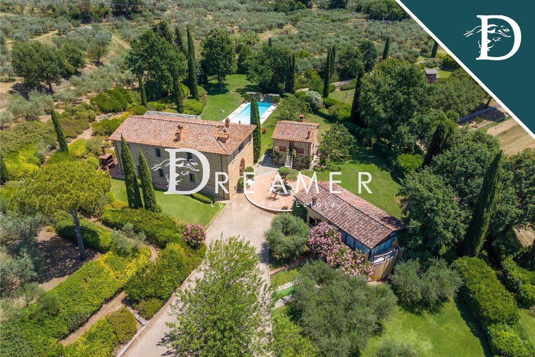 Villa in Santa Firmina, Arezzo, Tuscany 1 - 18289484