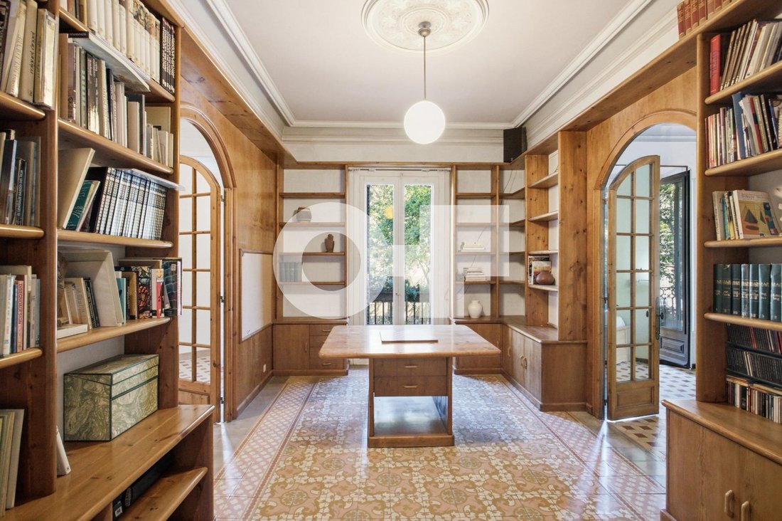 Apartment in Eixample, Barcelona, Spain 1 - 18312821