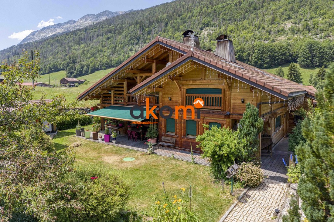 Chalet in Saint-Jean-de-Sixt, Auvergne-Rhône-Alpes, France 2 - 16802910