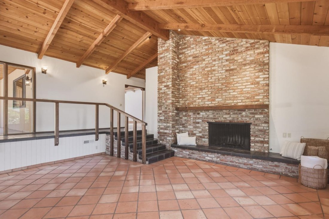 House in Carmel Valley, California, United States 3 - 18312914