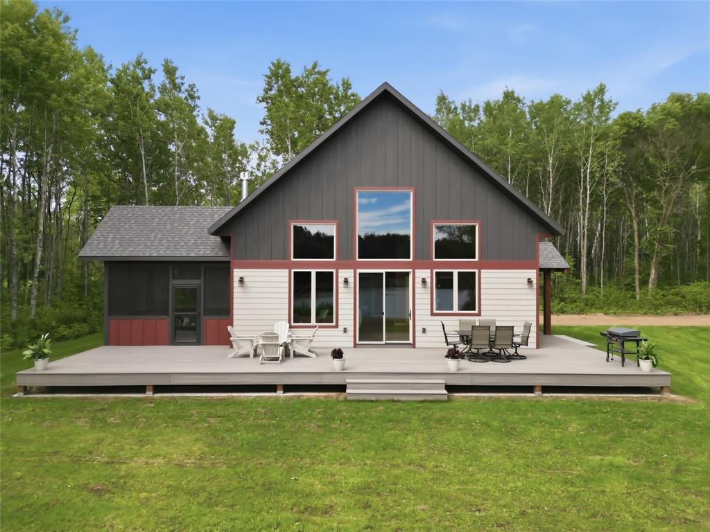 House in Hayward, Wisconsin, United States 3 - 18312178