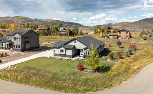 House in Oak Creek, Colorado, United States 1