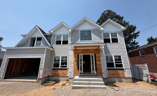 House in Massapequa Park, New York, United States 1