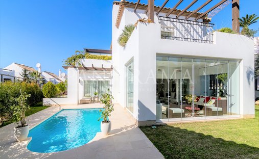 Villa in Marbella, Andalusia, Spain 1