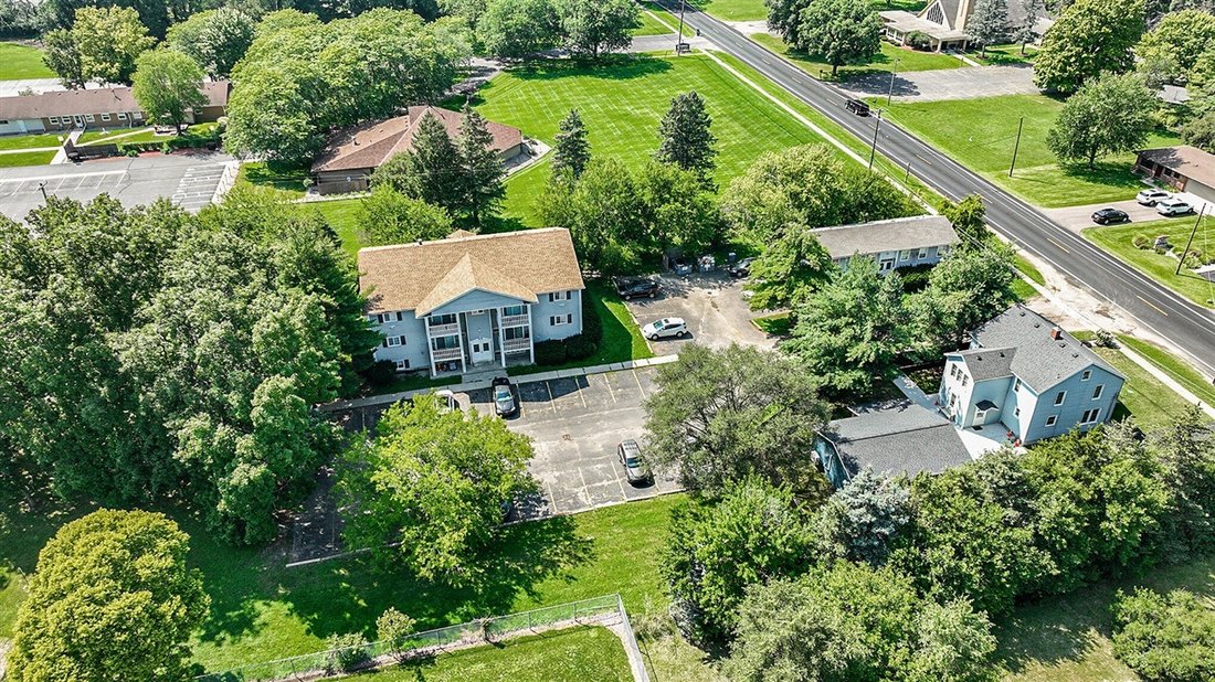 Kalamazoo, Michigan, United States 4 - 18308359