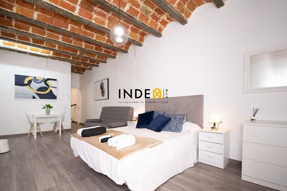 House in Districte I, l'Hospitalet de Llobregat, Spain 1 - 18313061